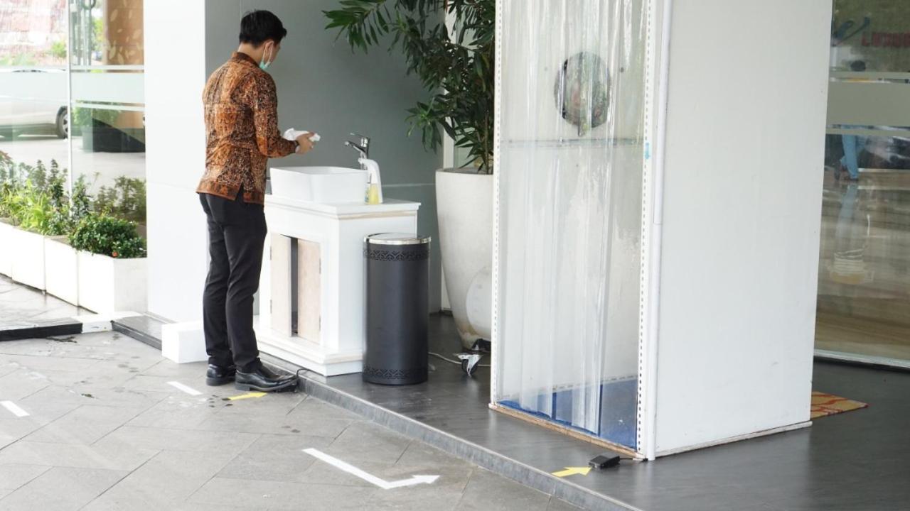 BW Luxury Hotel Jambi Kültér fotó