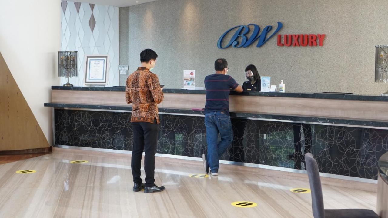 BW Luxury Hotel Jambi Kültér fotó