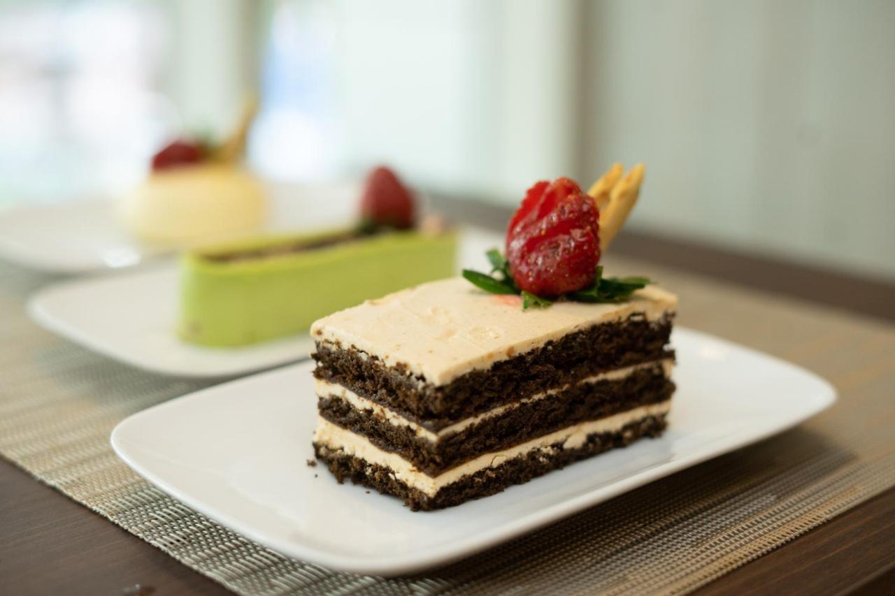 BW Luxury Hotel Jambi Kültér fotó
